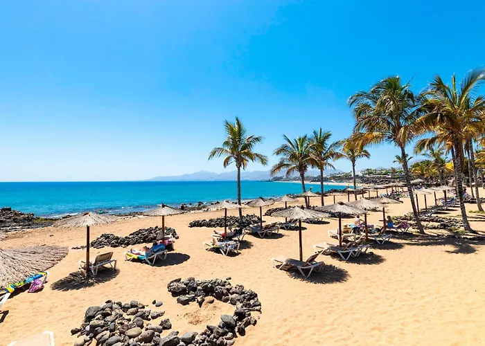 Home2book Cozy Terrace Pool