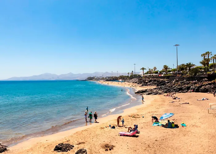 Home2book Cozy Terrace Pool דירה